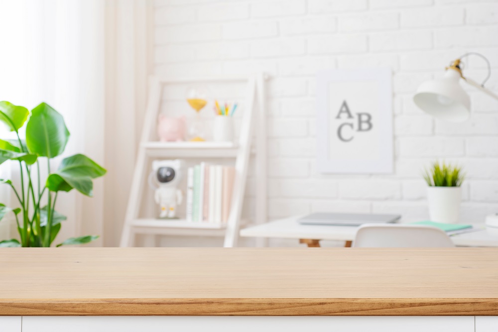 Idealne miejsce do nauki. Jak zorganizować dziecku przestrzeń, która sprzyja koncentracji?
